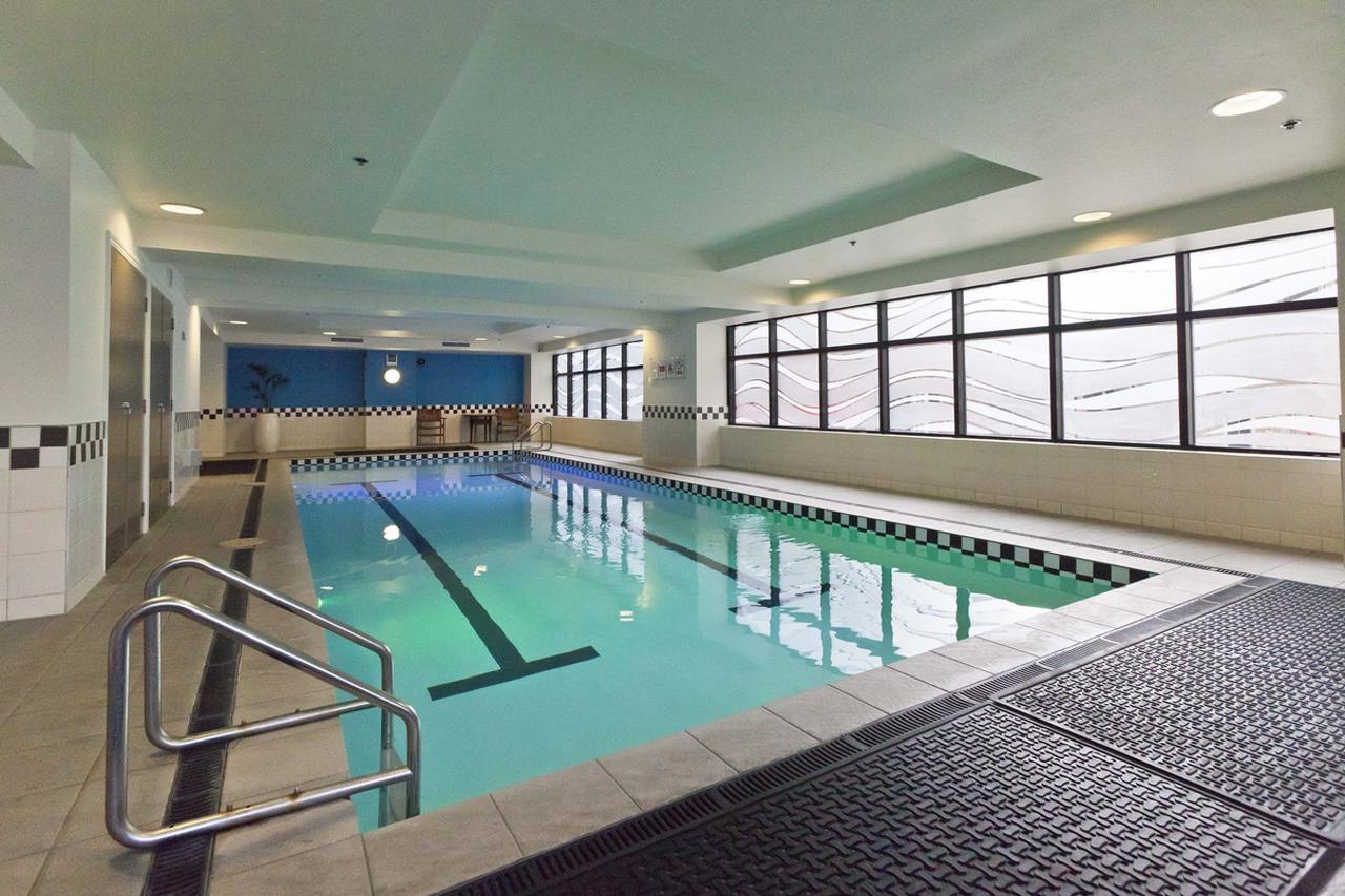 Lovely City Apartment! Views, Pool And Gym Auckland Extérieur photo
